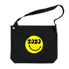 T-REXのSMILE 2020 Big Shoulder Bag