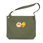 SESTA SHOPの2枚のステッカー Big Shoulder Bag