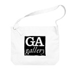 GA-GlobArchのGA Big Shoulder Bag