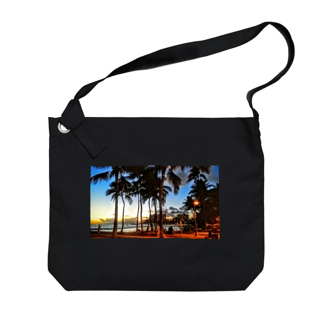 Hawaii Picturesのワイキキビーチの夕焼け🌇 Big Shoulder Bag