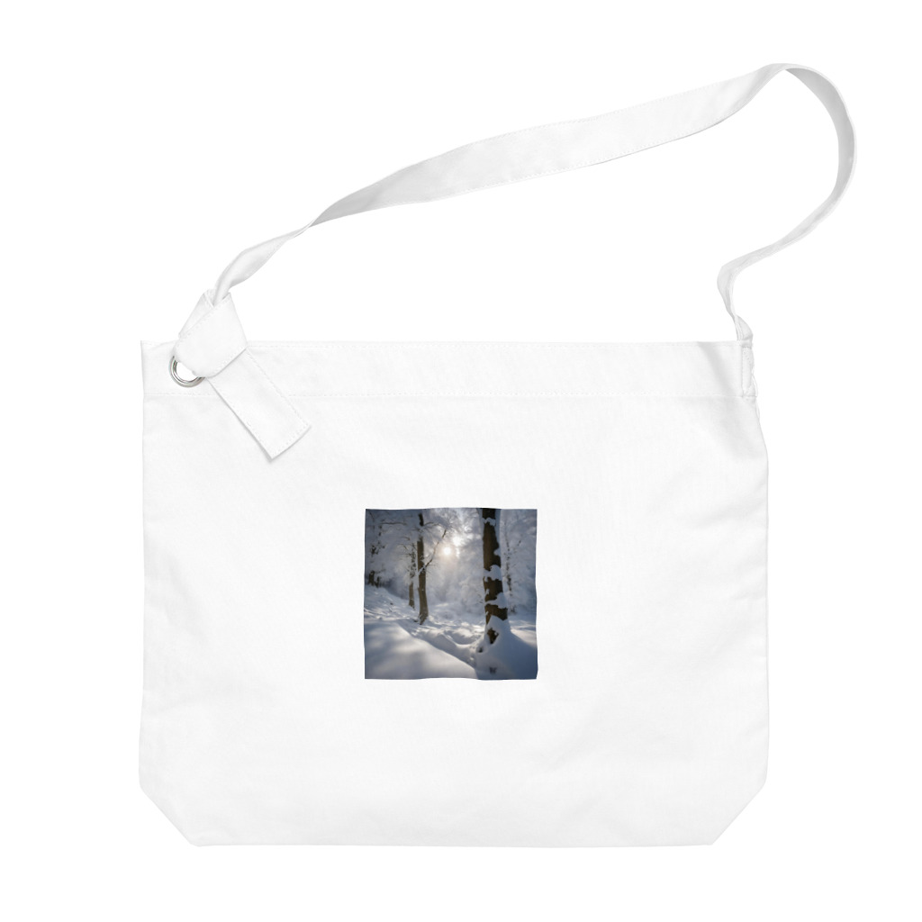 Atrantickの美しい雪景色グッズ Big Shoulder Bag