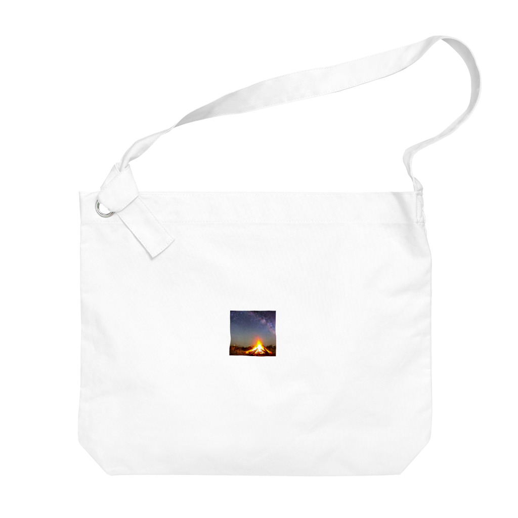 mrs-saleの心温まる焚き火アート Big Shoulder Bag