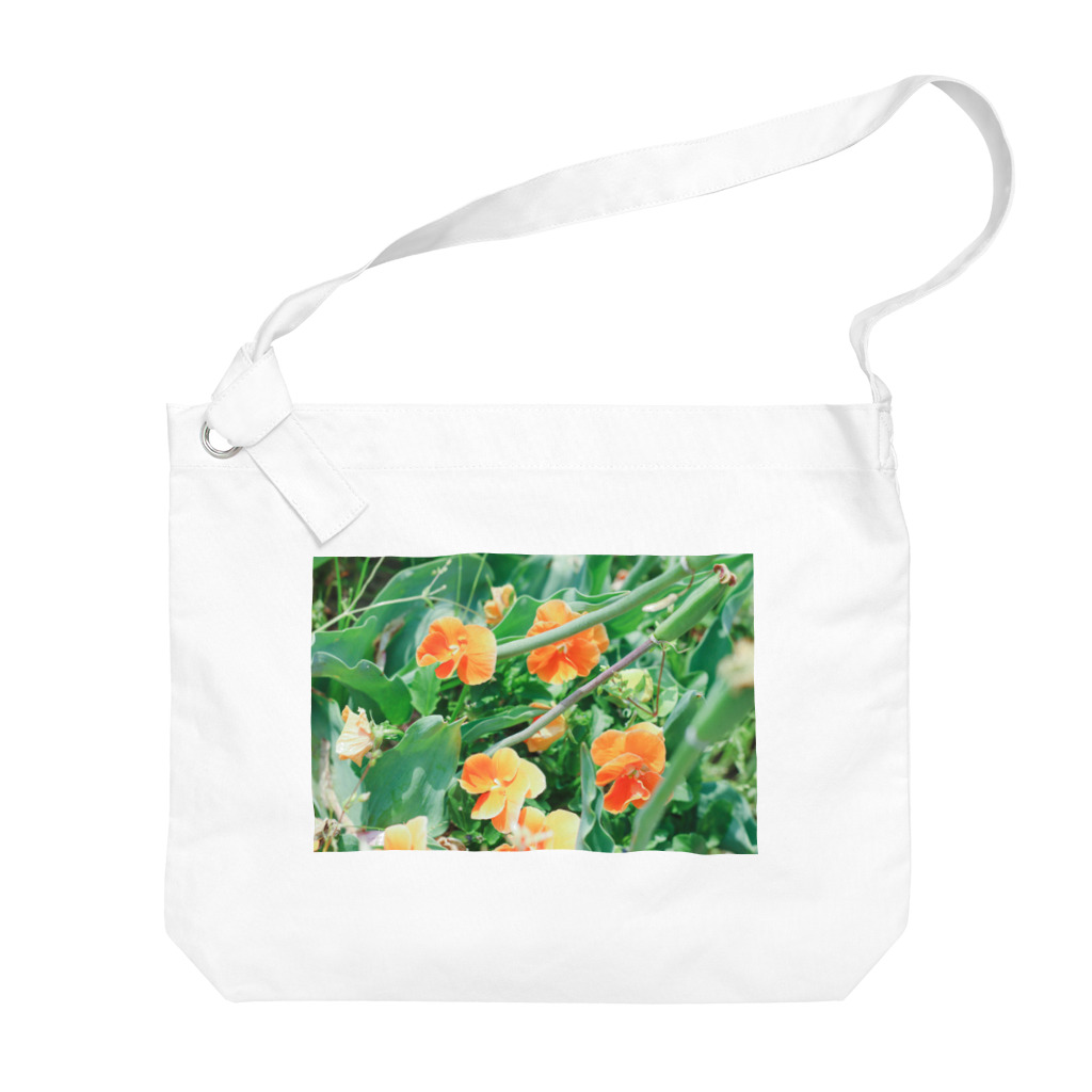 かわしろショップのオレンジの花 Big Shoulder Bag