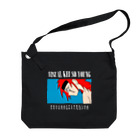 ヴィジュアル系ソー・ヤング OFFICIAL MERCH on SUZURIのVISUAL KEI SO YOUNG MAIN VISUAL 001 Big Shoulder Bag