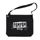 mf@PomPomBlogのPomPomBlog Old Logo（white） ビッグショルダーバッグ
