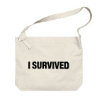 shoppのI SURVIVED BAG Big Shoulder Bag