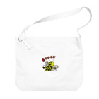 BOB's SHOPの空飛ぶハチ Big Shoulder Bag