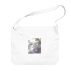 yuruphotoworksのgazing between dreams and reality Big Shoulder Bag