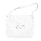 アトリエヱキパのセミクジラ Big Shoulder Bag
