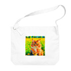 猫好きの谷の猫の水彩画/花畑のサイベリアンねこのイラスト/キジトラネコ ビッグショルダーバッグ