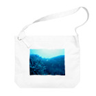 umin0nakaの青い珊瑚礁 Big Shoulder Bag