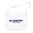 TOKYO LOGOSHOP 東京ロゴショップのBLUEBERRY LONDON ENGLAND-ブルーベリー ロンドン イングランド- ブルーネイビーロゴ ビッグショルダーバッグ