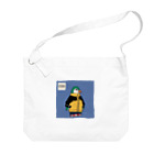 アパレルアニマルのペンギン×マウンテンパーカ Big Shoulder Bag