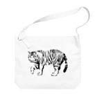 サワネチヒロのショップの虎 Big Shoulder Bag