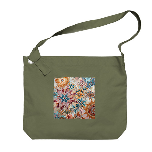 お花のバティック柄 鮮やか Big Shoulder Bag