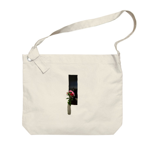 薔薇と麗しのモモ Big Shoulder Bag