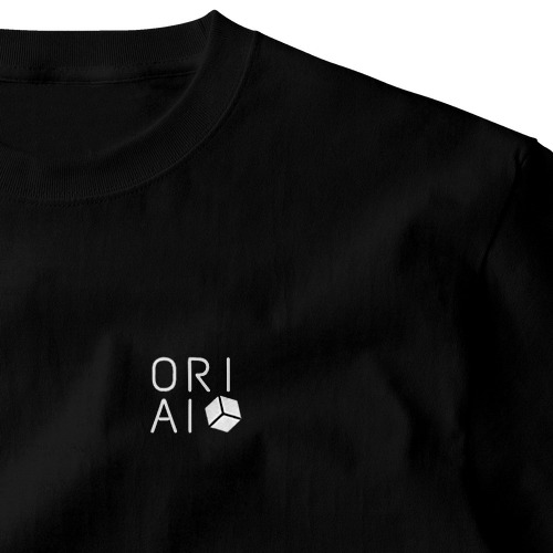 ORIAI白ロゴ Embroidered T-Shirt