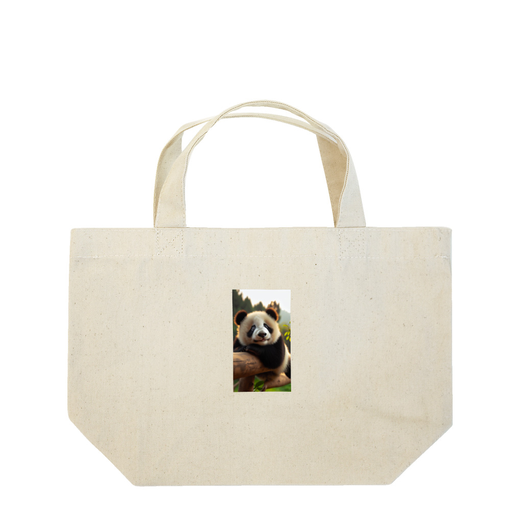 mintmoonのタレ目のパンダちゃん Lunch Tote Bag