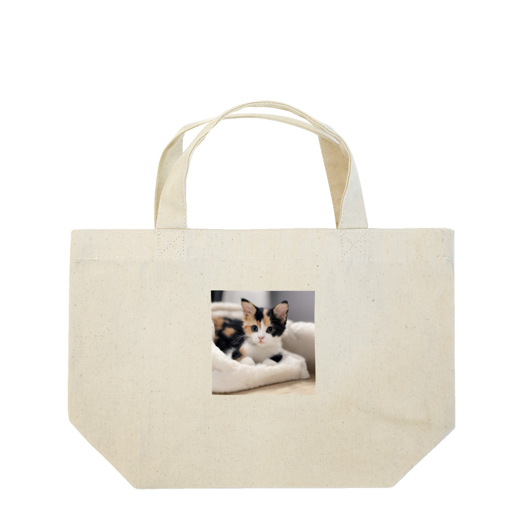 癒しリフレッシュの愛らしい子猫ちゃん Lunch Tote Bag