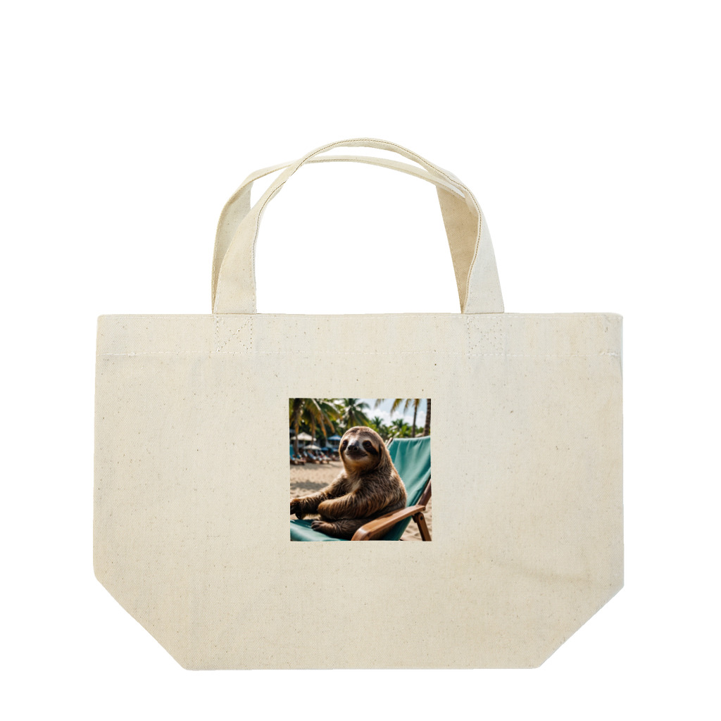 mira-shopのビーチでくつろぐナマケモノ Lunch Tote Bag