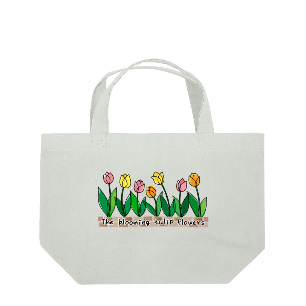 sari'sのThe blooming tulip flowers ランチトートバッグ