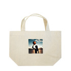 hikaLinootoのbasketgirl Lunch Tote Bag