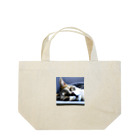 HYUGOの寝顔ドアップのキュートな猫 Lunch Tote Bag