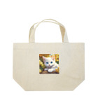 yoiyononakaの葡萄畑の番猫02 Lunch Tote Bag