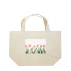 Leomatsuraのピンクと白のチューリップ Lunch Tote Bag