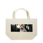 kinoshitasouの森の中で子猫がニャーン♪ Lunch Tote Bag