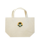 Chika Lewisのパームツリーと夕陽 Lunch Tote Bag
