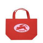 9livesworkのNNN（ねこねこネットワーク）ロゴっぽ。ピンク透明 Lunch Tote Bag