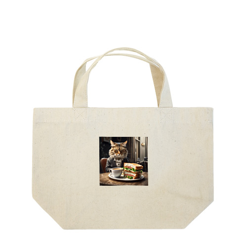 サンドイッチでランチする猫 Lunch Tote Bag