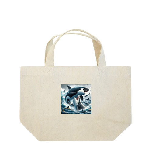 シャチとサメが激突！ Lunch Tote Bag