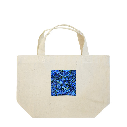 鮮やかな青色の花　ネモフィラ ランチトートバッグ
