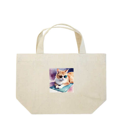 サングラス姿の猫がヨガポーズでリラックス！ Lunch Tote Bag