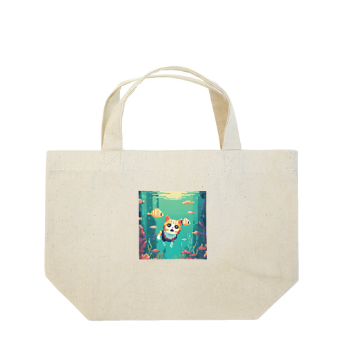 水中をもぐる猫 Lunch Tote Bag