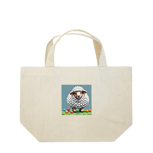 平和な草原で羊がひつじ年を楽しんでいます Lunch Tote Bag