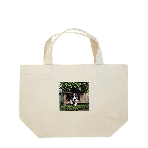 箱の中から覗く犬 dog looking in the box Lunch Tote Bag