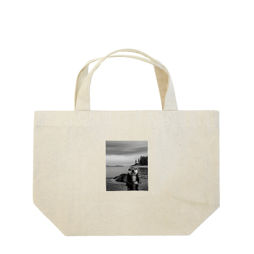 カメラ目線のラッコ Lunch Tote Bag