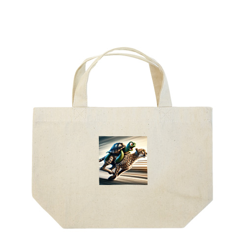 チーターに乗る亀 Lunch Tote Bag