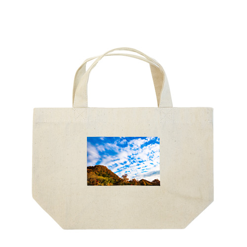 空 Lunch Tote Bag