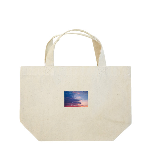 幻想的な空に心躍る Lunch Tote Bag