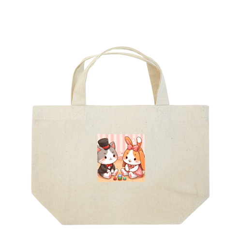 ネコとウサギの戯れ Lunch Tote Bag