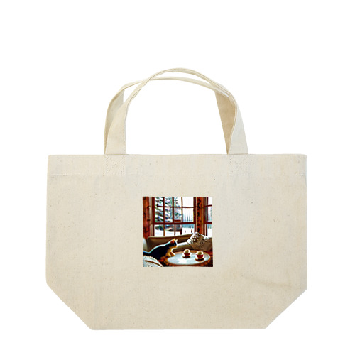 いたずらにゃんこ Lunch Tote Bag