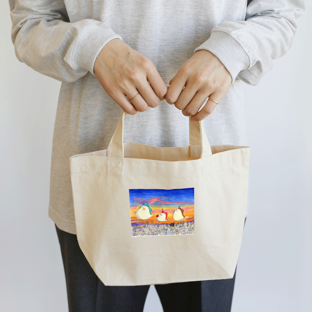 Chika-Moriyaの3羽のヘンテコなニワトリ Lunch Tote Bag