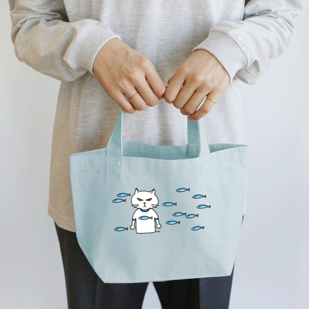 mkumakumaの魚柄のTシャツを着た猫の柄ー３ Lunch Tote Bag