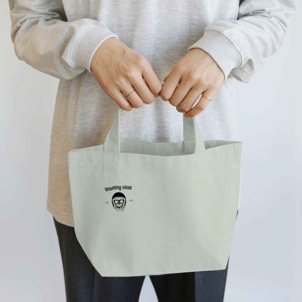 CHIBE86のスモーキングスカル 2024 Lunch Tote Bag