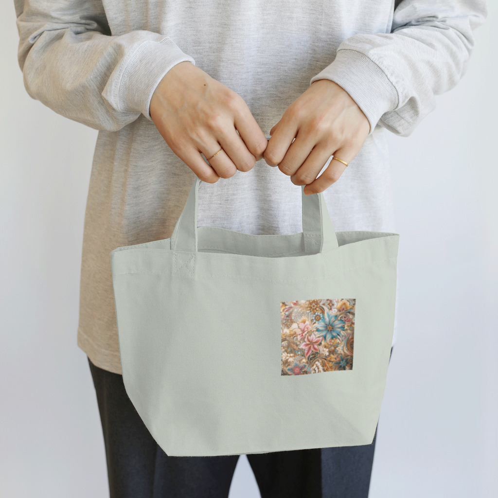 使いやすいデザインがいいね！のお花のバティック柄 Lunch Tote Bag