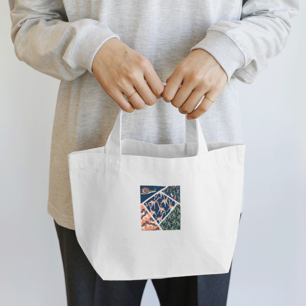 Saza-nami Antique designのとかげ・かえる・かたつむり・きりん Lunch Tote Bag